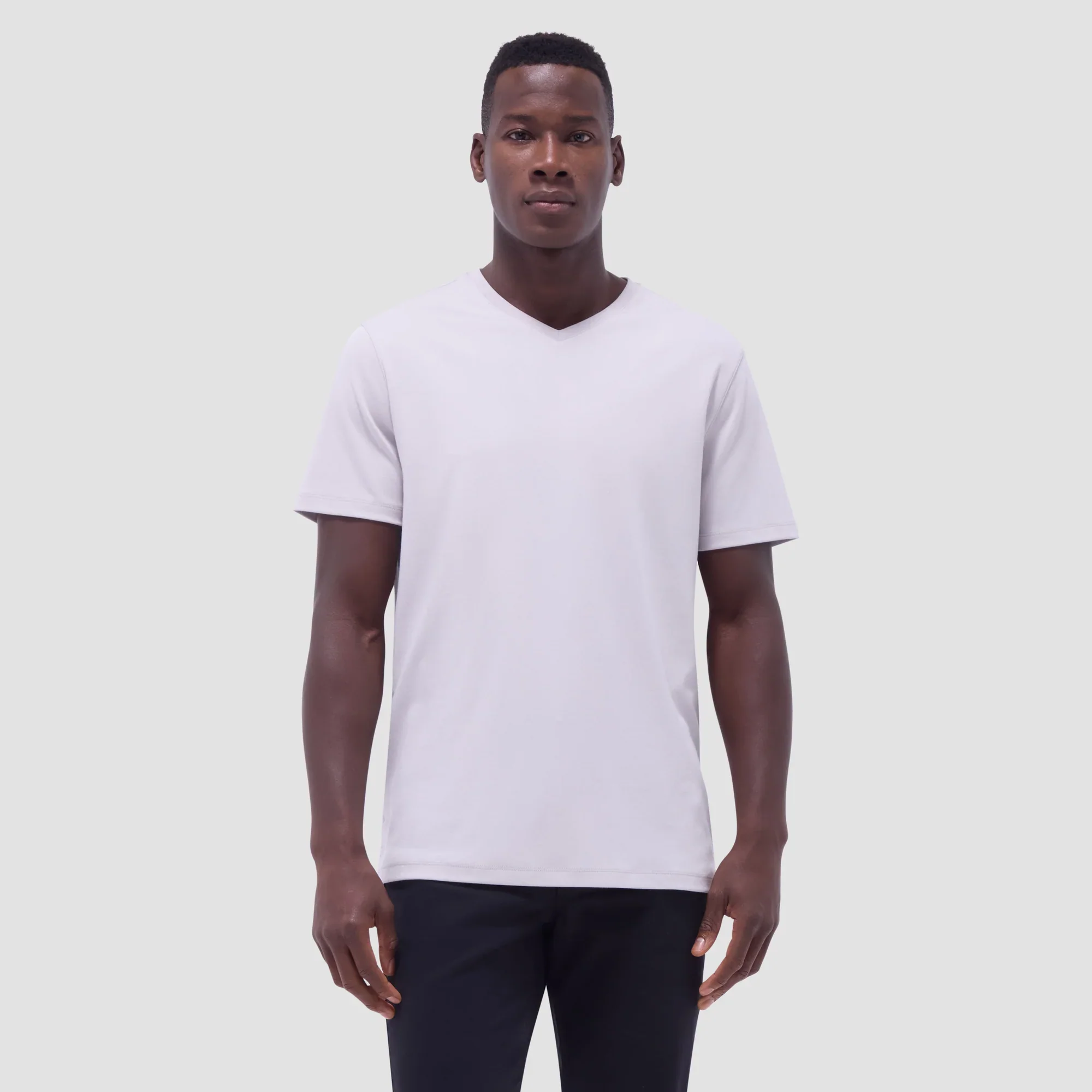 BUGATCHI- Men's Holden V-Neck T-Shirt - Image 4
