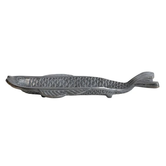 CREATIVE CO-OP- CAST ALUMINUM FISH SHAPED DISH - Image 2