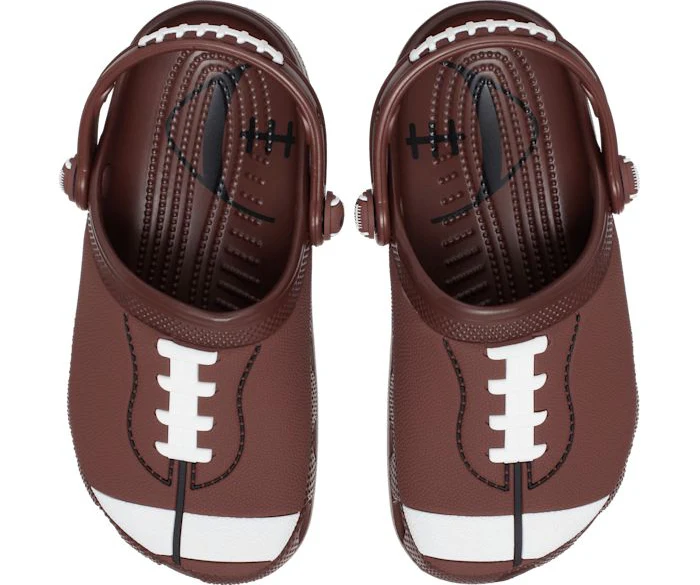 CROCS KIDS CLASSIC FOOTBALL CLOG - Image 2