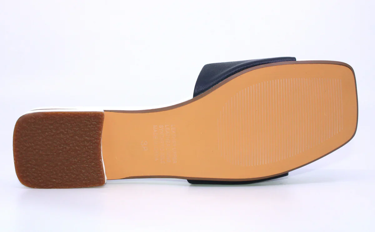 DJANGO & JULIETTE - WOMEN'S PLACIDE SANDAL - Image 6
