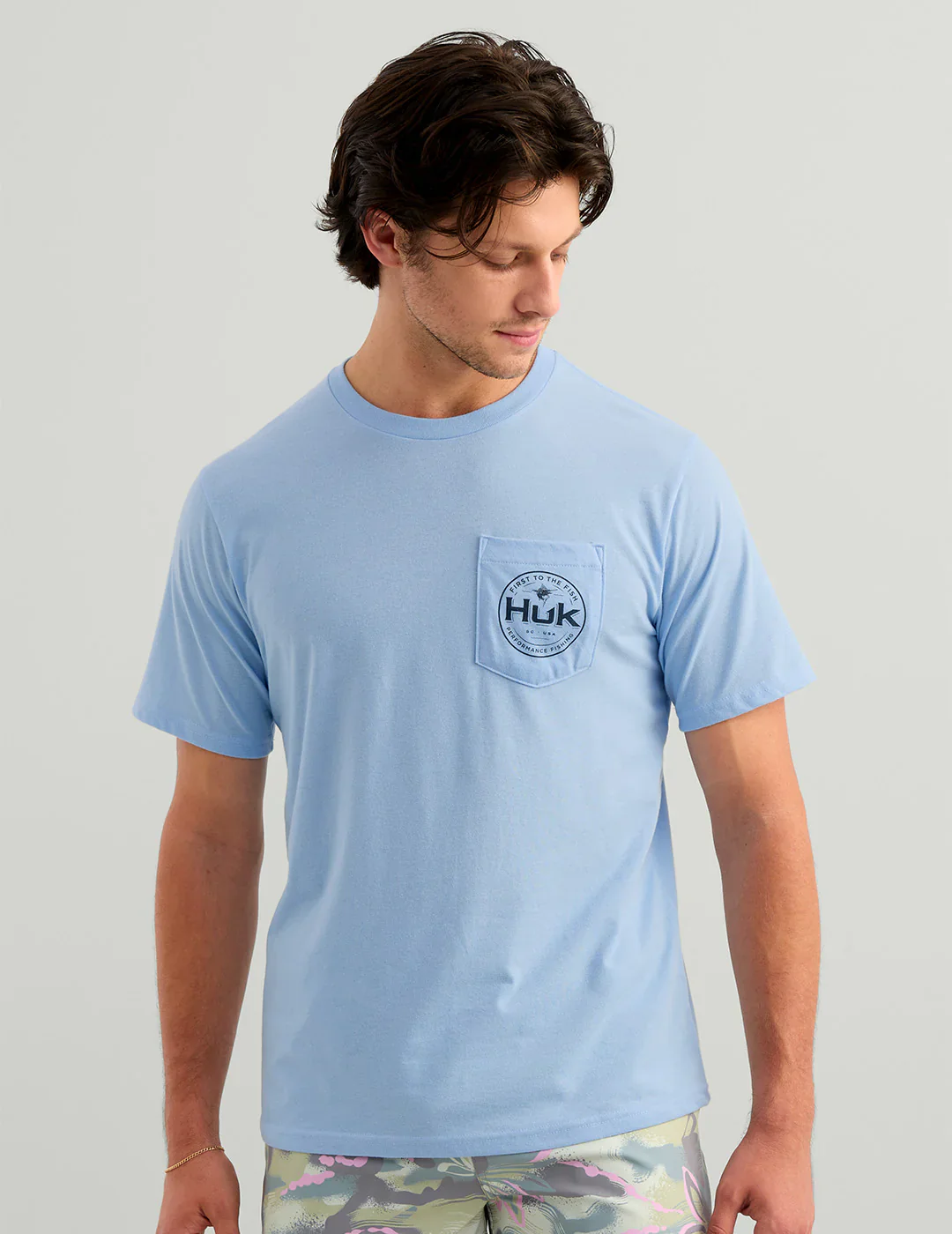 HUK - MEN'S MARLIN CIRCLE SS POCKET TEE - Image 5