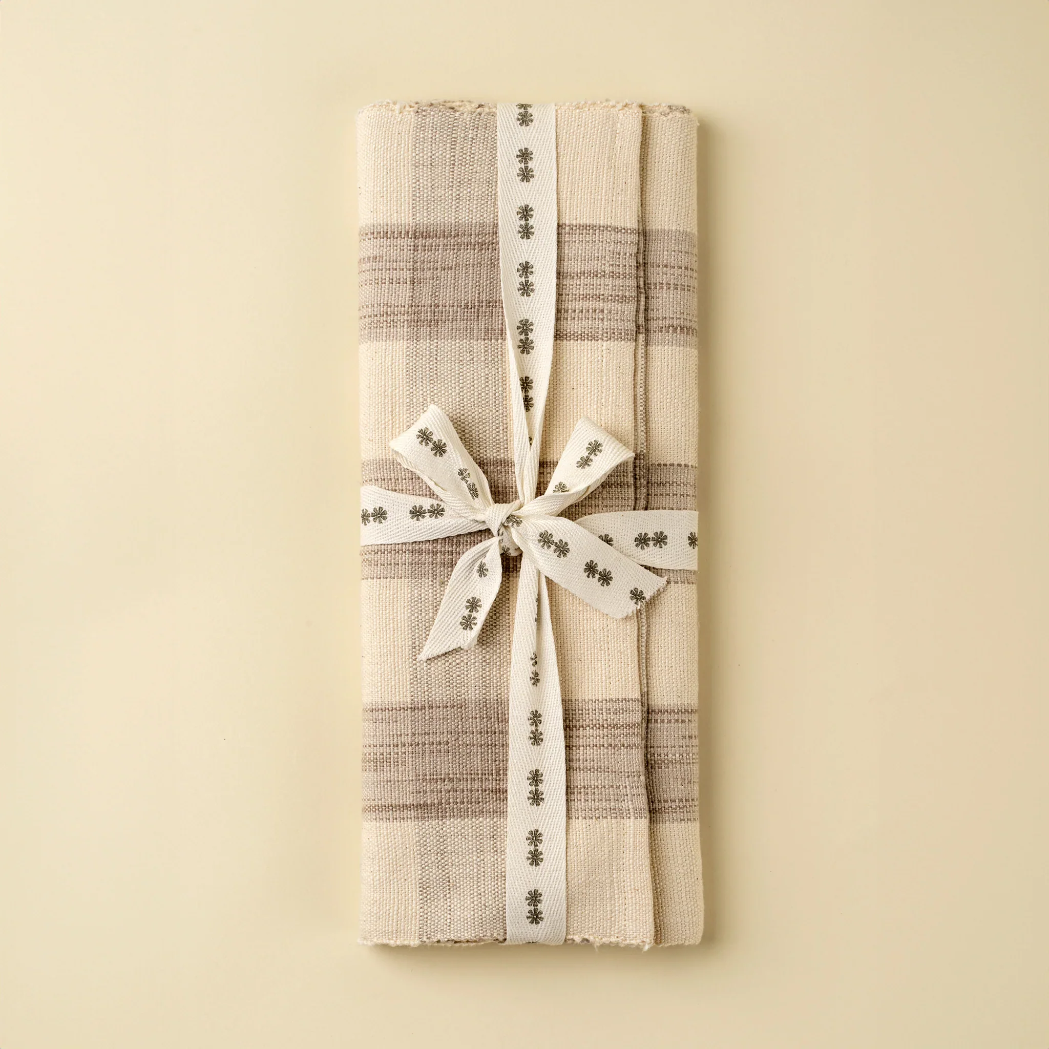 INDABA - GRACE GINGHAM TABLE RUNNER 108"L - Image 10