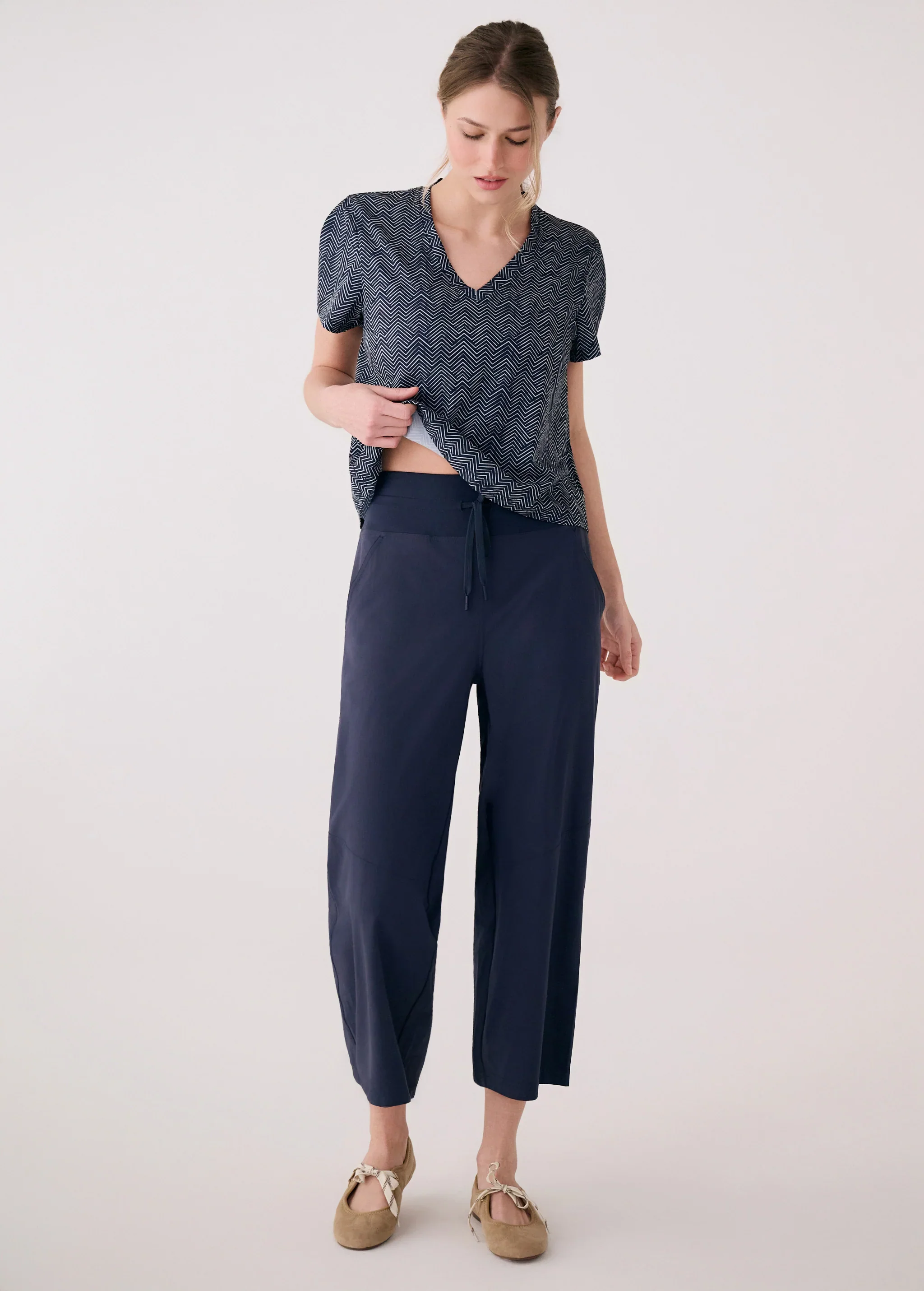LOLE - SOFIA CROP PANT - Image 2