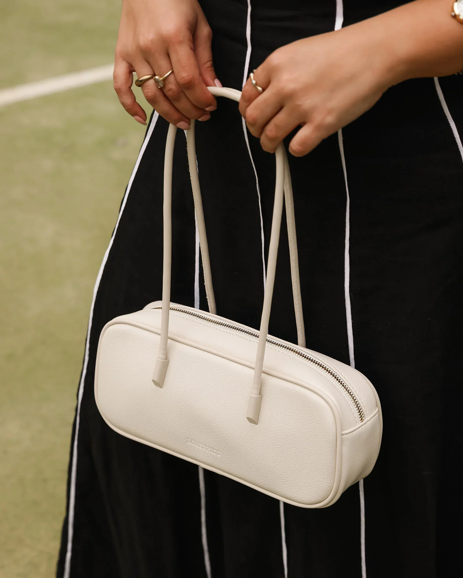 LOUENHIDE - CAMILLA SHOULDER BAG - Image 9
