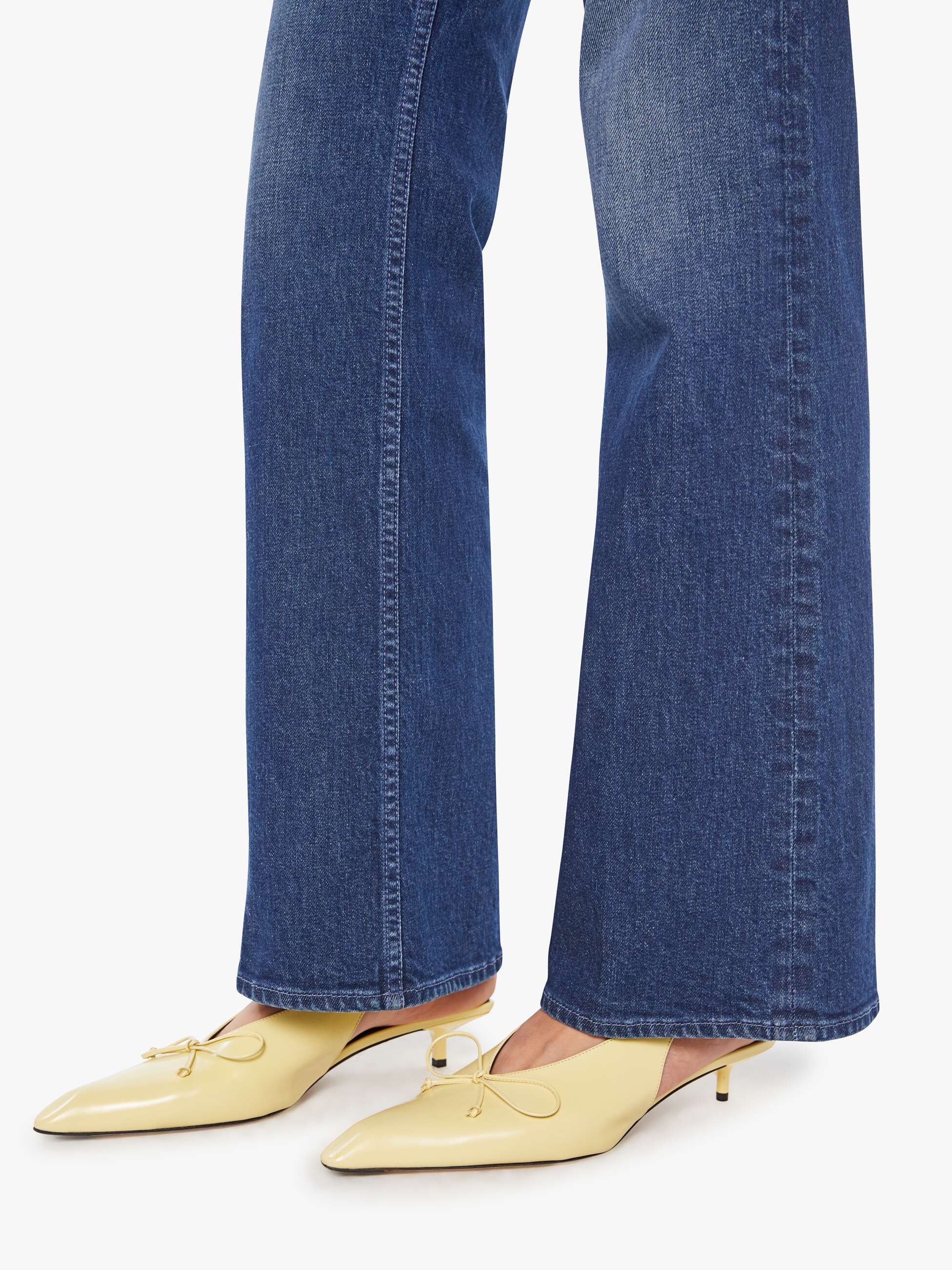 MOTHER DENIM - WOMENS THE BOOKIE SNEAK JEAN - Image 4