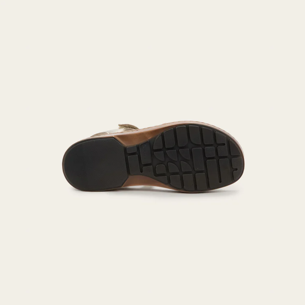 NAOT - WOMEN'S EVORA SANDAL - Image 16