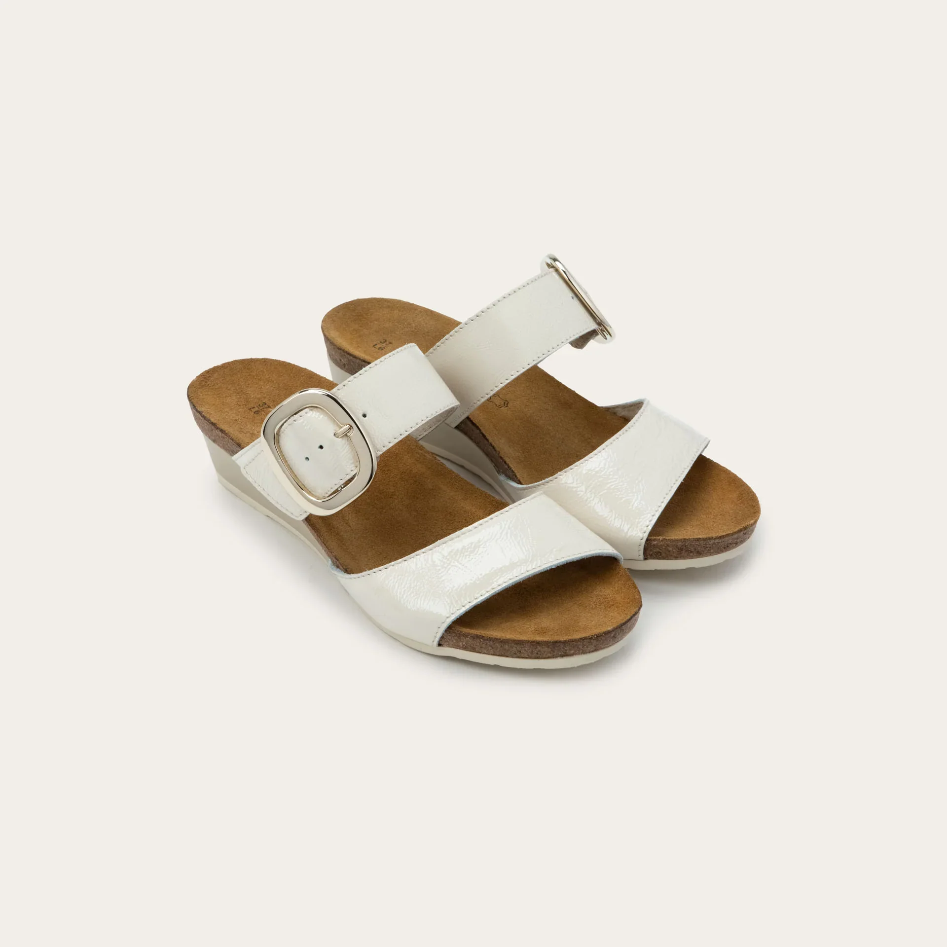 NAOT - WOMEN'S MAGIC SANDAL - Image 9