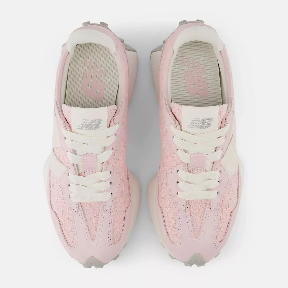 NEW BALANCE - WOMEN'S 327 SNEAKER - Image 3