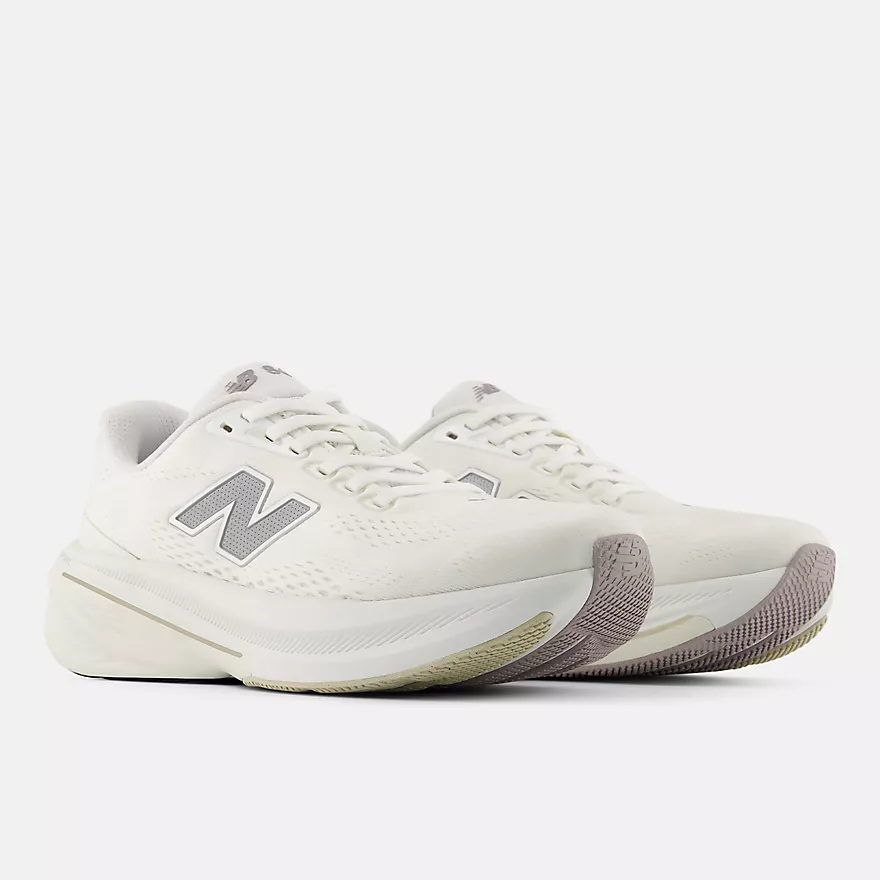 NEW BALANCE - WOMEN'S W86019F SHOE - Image 2