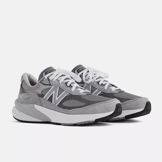 NEW BALANCE- WOMEN'S W990GL6 ATHLETIC SHOE - Image 4