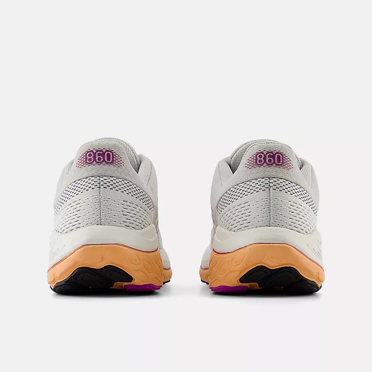 NEW BALANCE- WOMENS 860 SNEAKER - Image 5