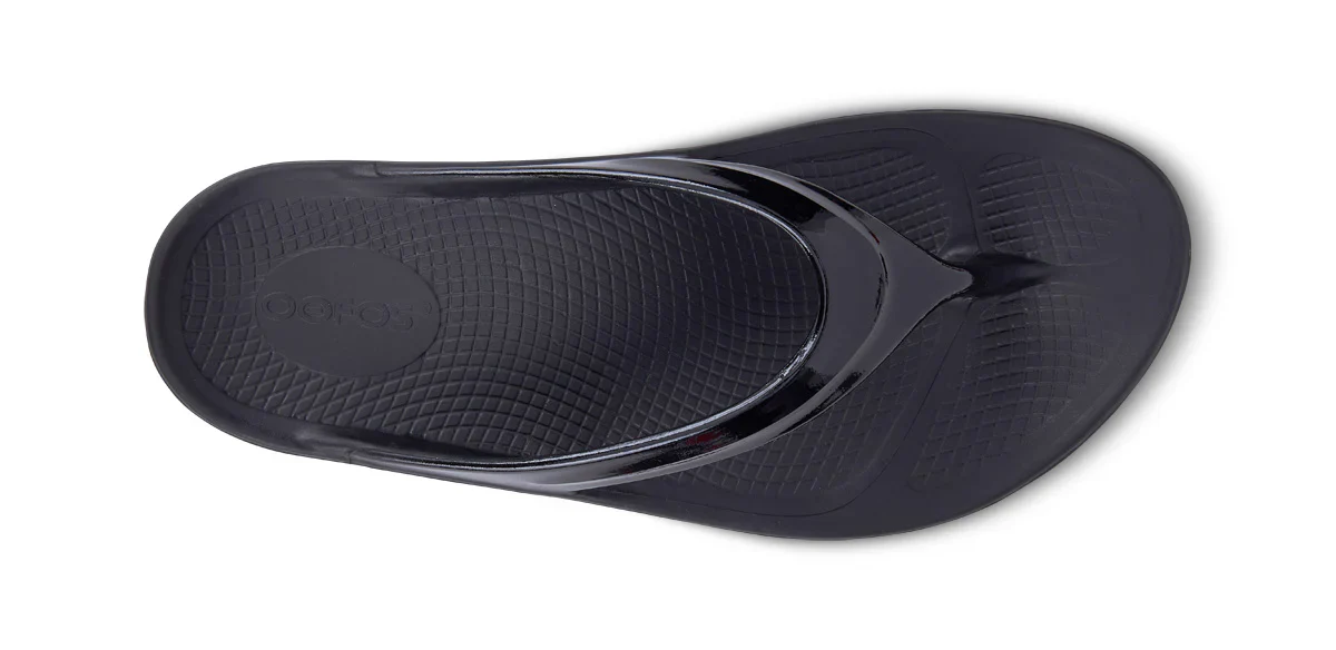 OOFOS - Women's OOlala Thong Sandal - Image 19