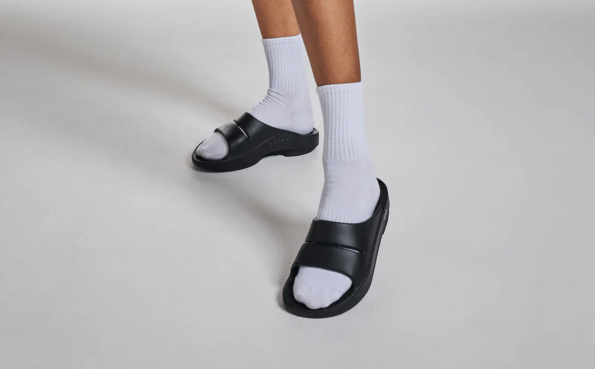 OOFOS - Women's OOahh Original Slide - Image 16