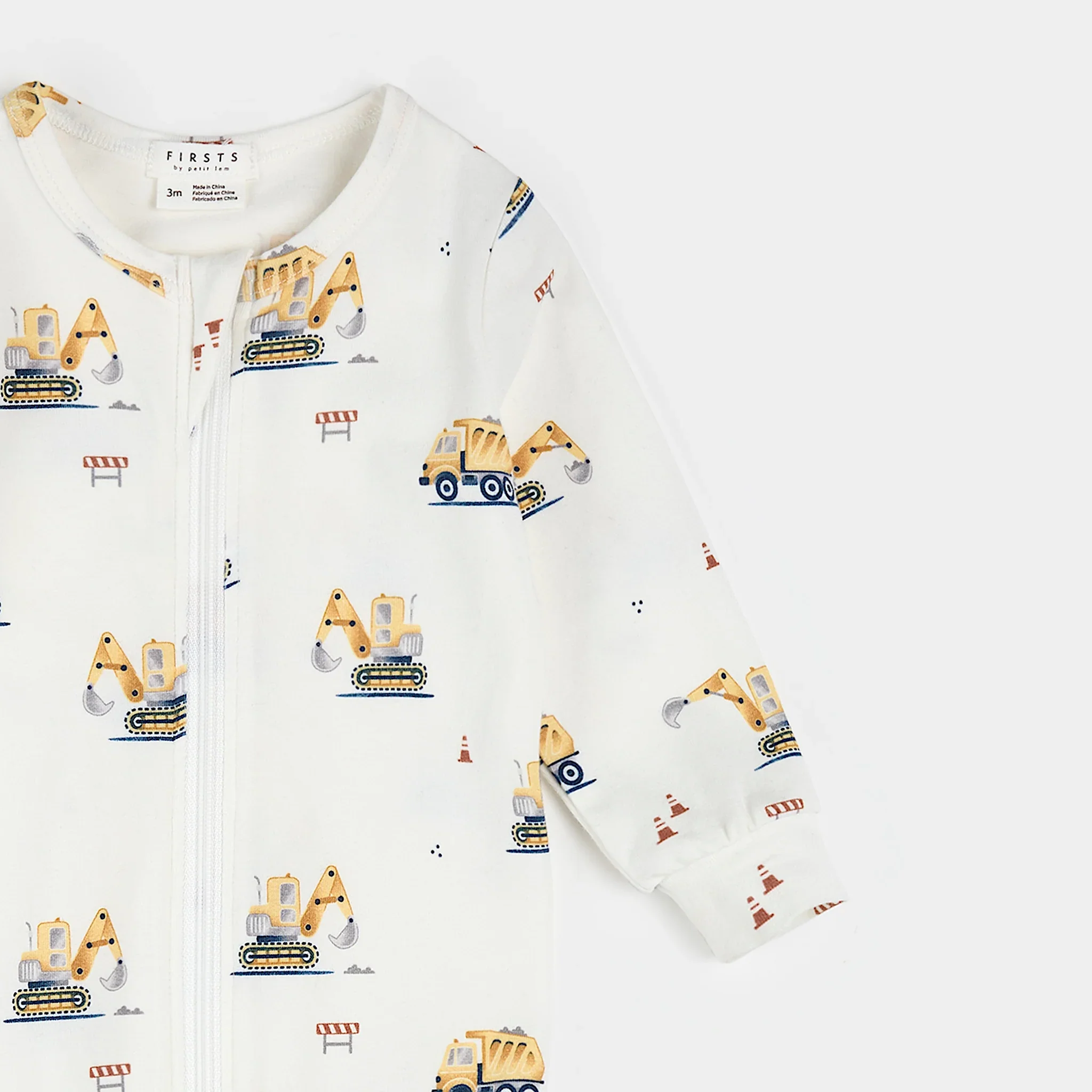 PETIT LEM - Baby Diggers Print on Off-White Sleeper - Image 2