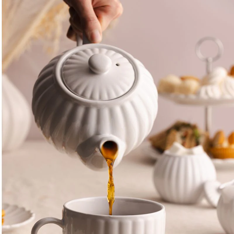 PRICE & KENSINGTON - LUXE 6-CUP TEAPOT WHITE - Image 2