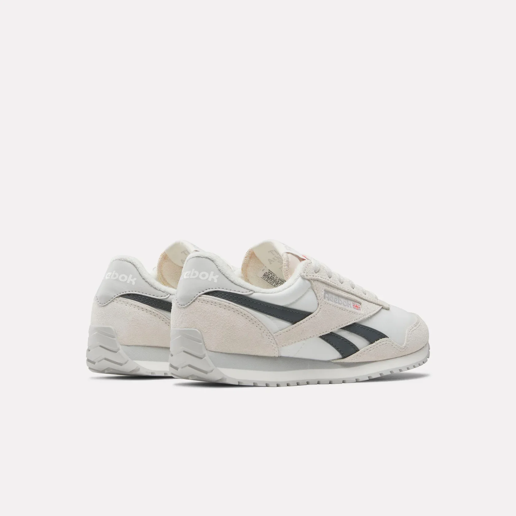 REEBOK- WOMEN'S  CLASSIC AZ SHOE - Image 3