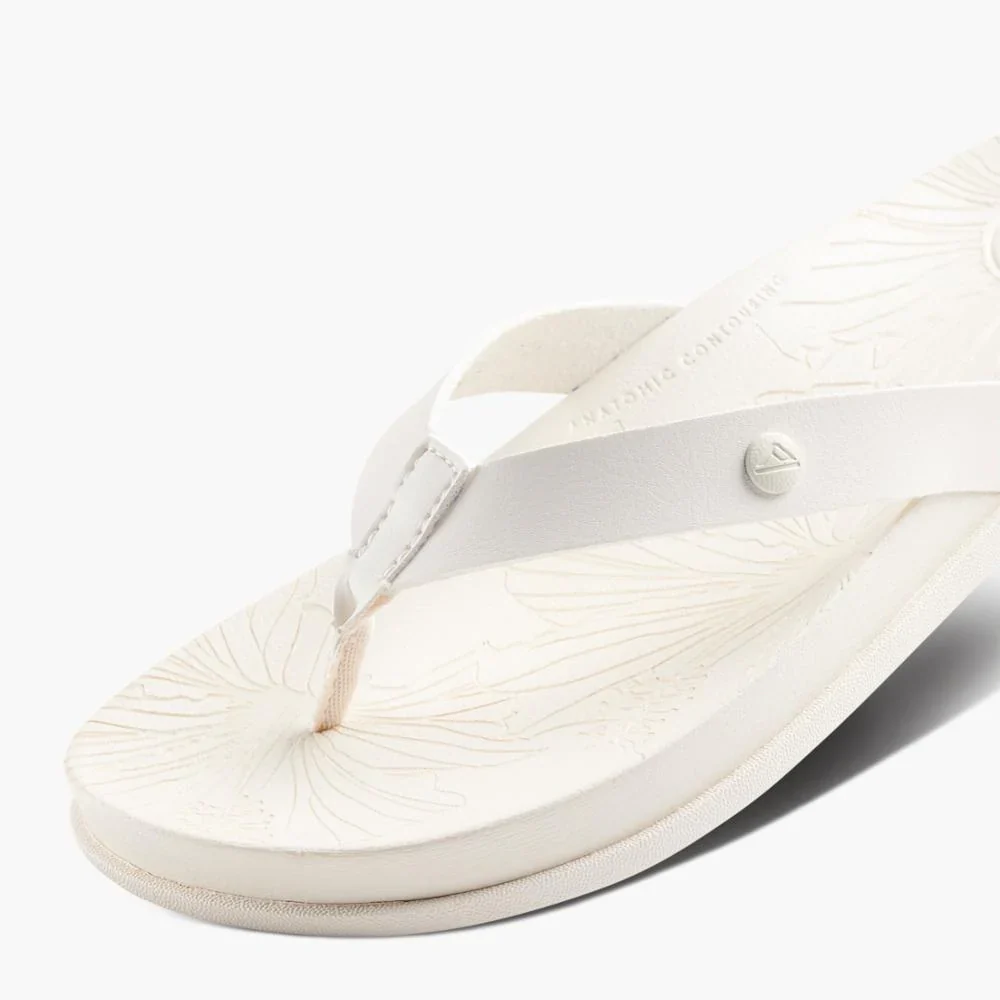 REEF- WOMEN'S CUSHION PORTO CRUZ SANDAL - Image 5