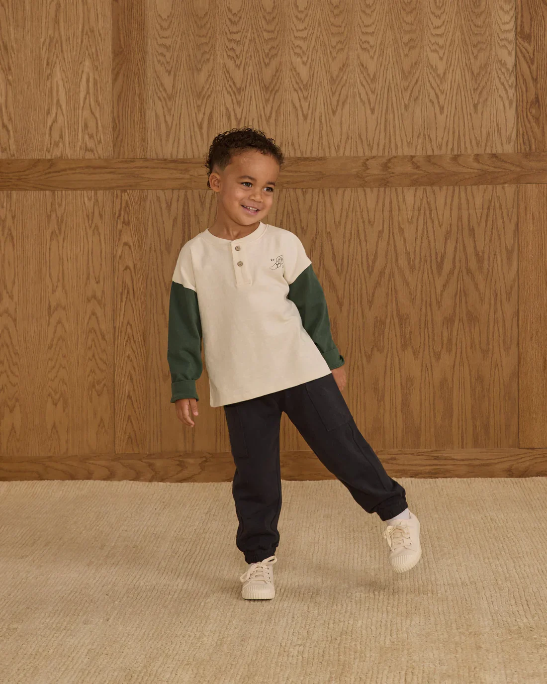 RYLEE + CRU- KIDS RELAXED LONG SLEEVE HENLEY - Image 3