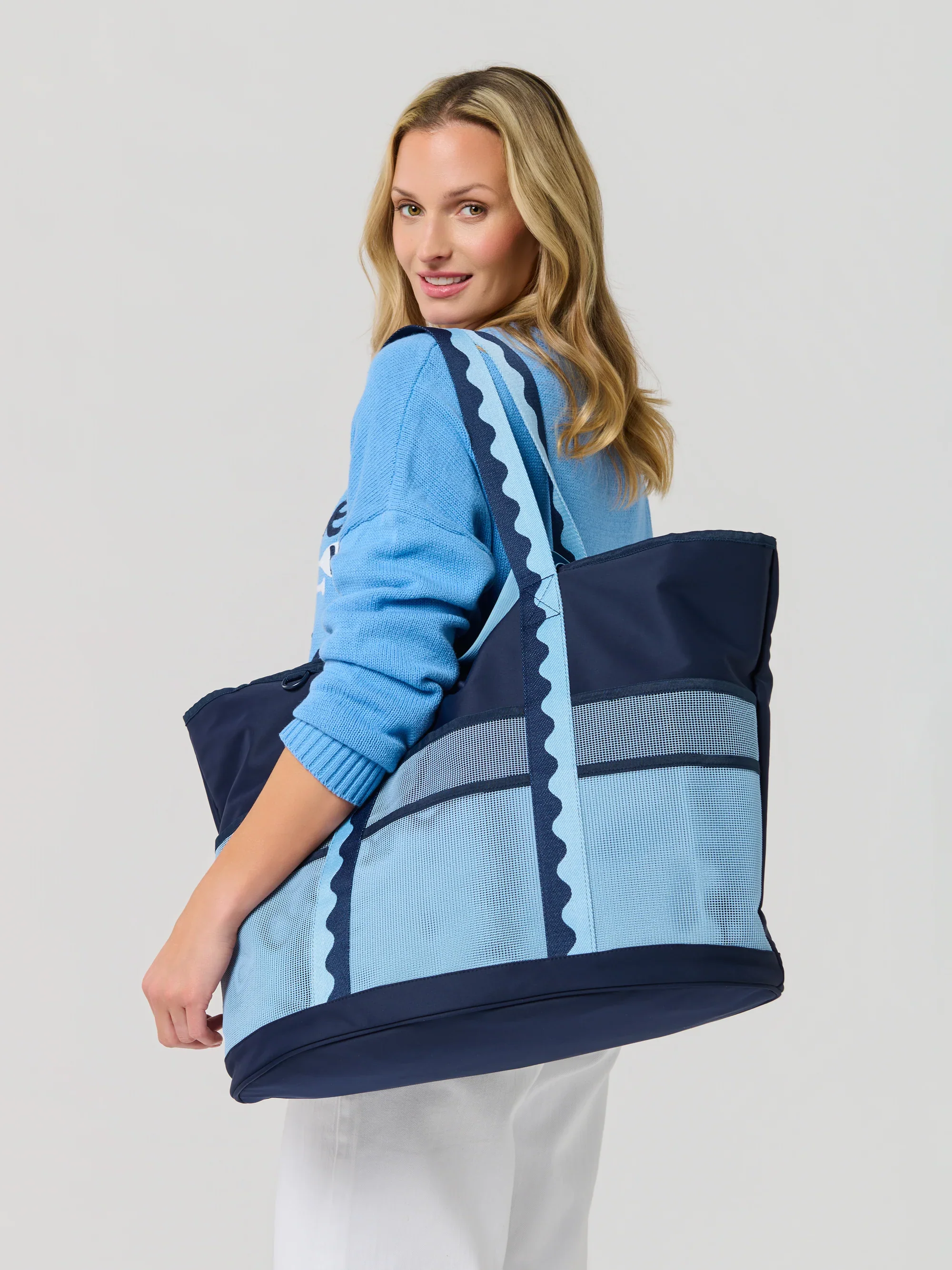 SHIRALEAH - CAMDEN NEOPRENE TOTE - Image 4