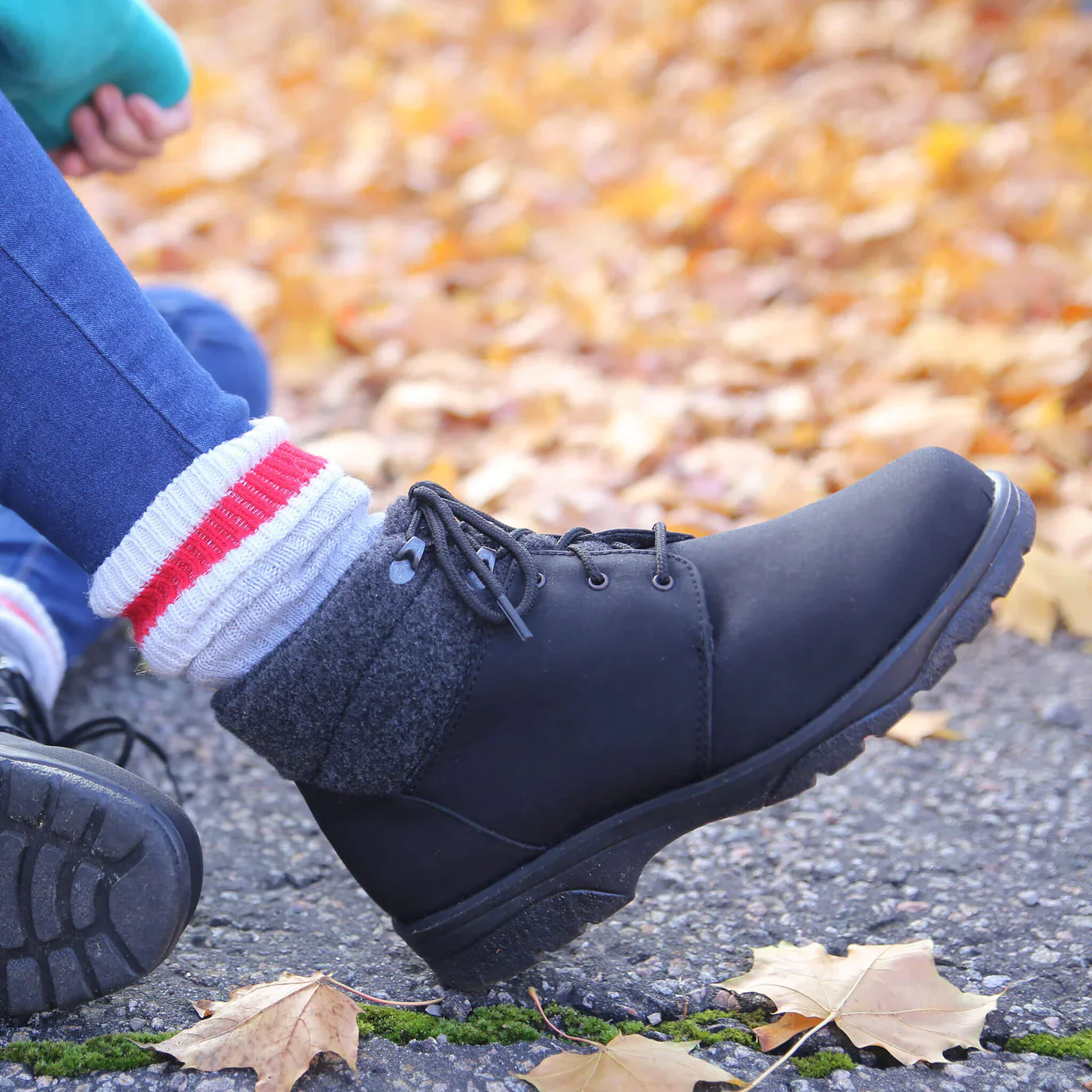 TOE WARMERS- WOMEN'S TREK WINTER BOOT - Image 6