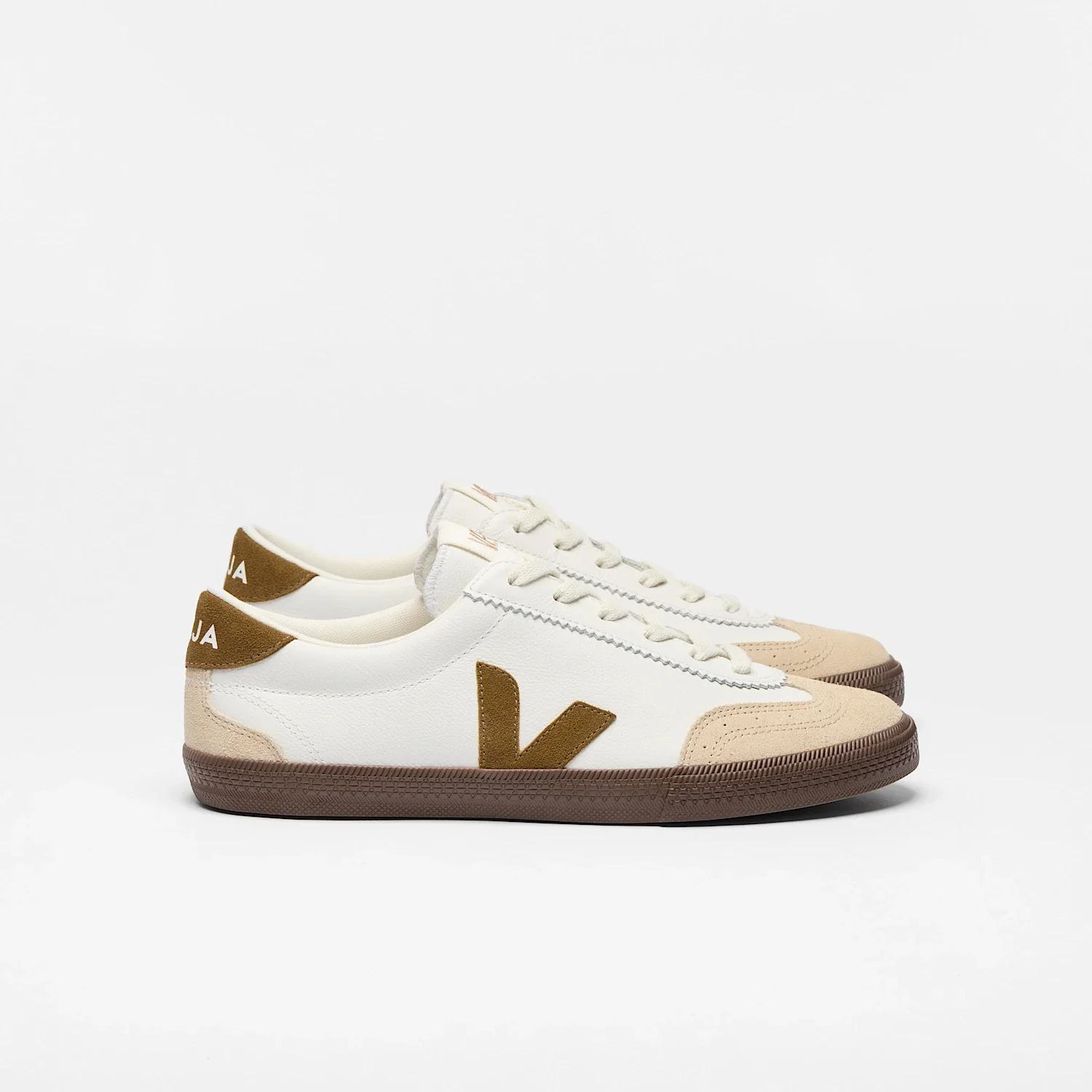 VEJA- WOMEN'S VOLLY LEATHER SNEAKER - Image 4