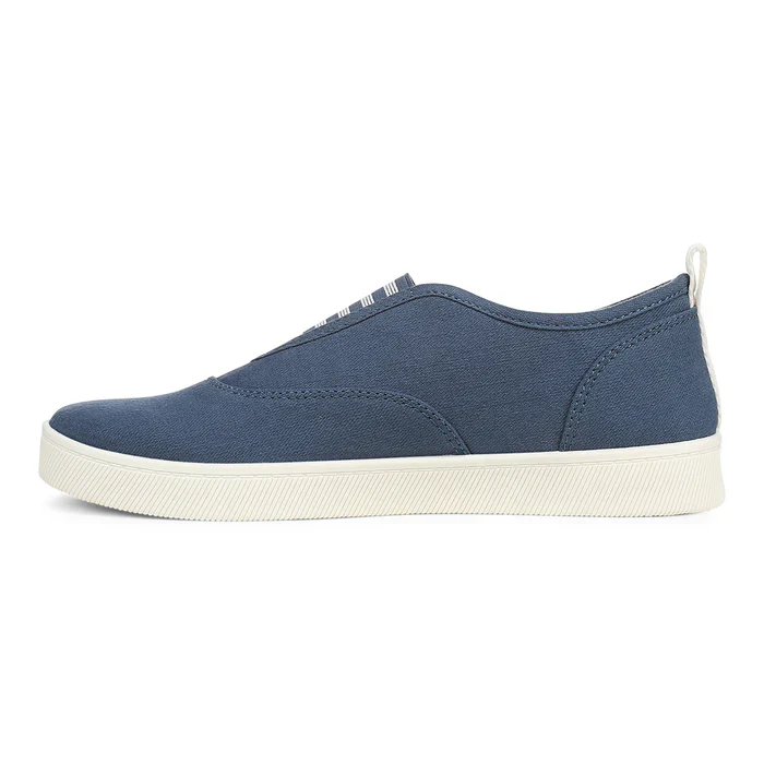 VIONIC - COBALT SLIP ON SNEAKER - Image 4